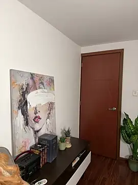 Suki 3 online show from April 2026 11:38:02 PM