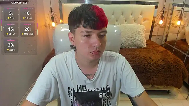 Santiago morgan online show from March 2026 10:24:01 PM