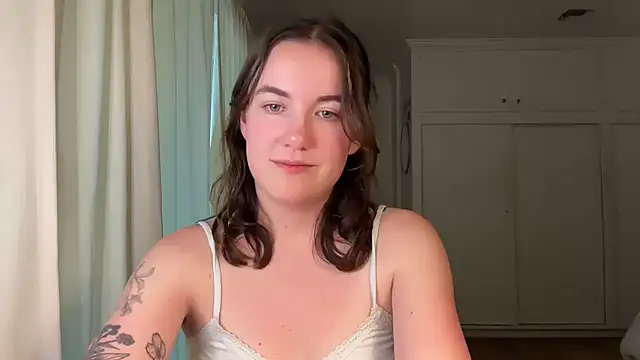 summerxo online show from May 2026 02:06:02 AM