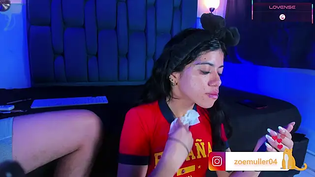 Zoe Axel1 online show from June 2026 07:40:01 PM