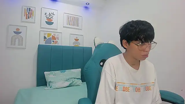 ivyheat3 online show from March 2026 12:00:02 PM