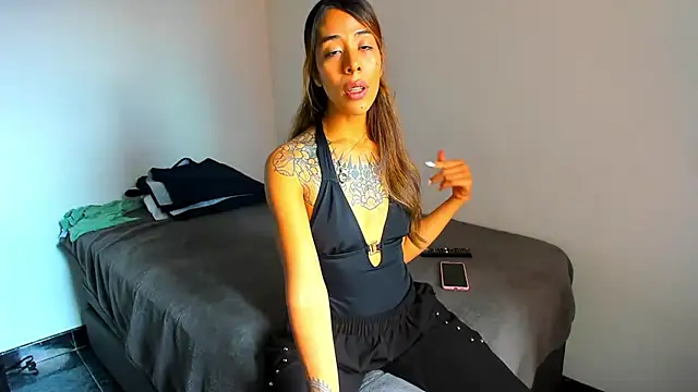Badwolf818  online show from June 2026 01:59:01 PM