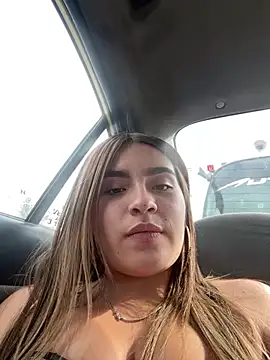 Issa pinkk online show from March 2026 08:19:02 PM