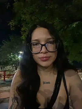 Petite Artemis online show from April 2026 05:19:01 AM