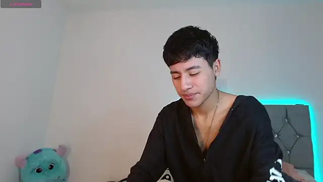 Snapshot of Sebas_fire4 chatting on April 2026 03:51:02 PM Sebas fire4 online show from April 2026 03:51:02 PM