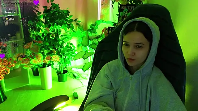 Snapshot of GG_Viper chatting on May 2026 03:17:02 PM GG Viper online show from May 2026 03:17:02 PM