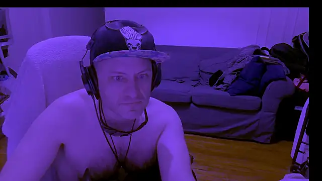 NeonDancer online show from March 2026 10:38:02 PM