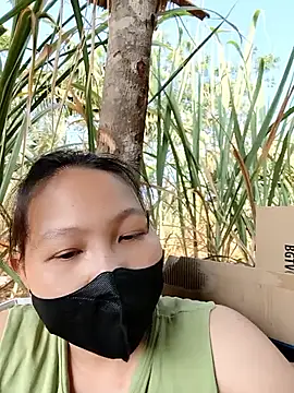 Tini-mimi online show from April 2026 12:42:02 AM