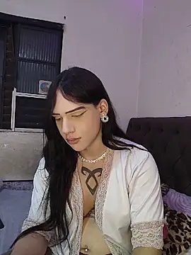 Snapshot of isabeladecaria chatting on March 2026 08:23:02 PM isabeladecaria online show from March 2026 08:23:02 PM