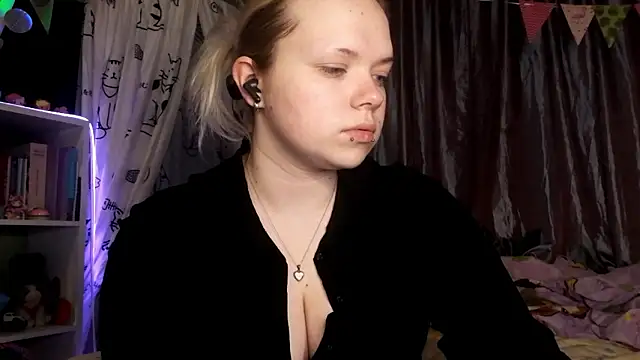 Snapshot of AnimeGirl67 chatting on March 2026 07:39:01 PM AnimeGirl67 online show from March 2026 07:39:01 PM