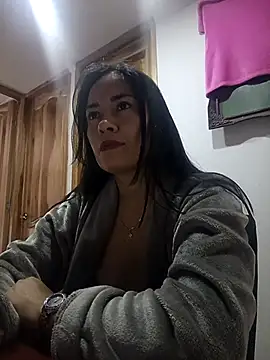 Erin oficial online show from March 2026 07:29:01 PM