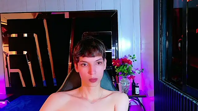 Snapshot of Stefany_PiInk chatting on May 2026 12:21:02 PM Stefany PiInk online show from May 2026 12:21:02 PM
