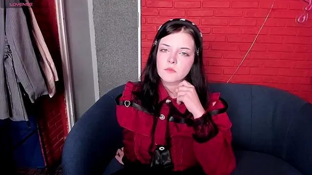 EsterTwilight online show from March 2026 03:50:01 PM