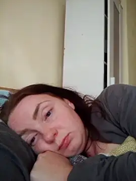 Bella-Monroe online show from April 2026 05:04:02 PM