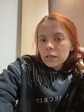 Englishgirly26 online show from May 2026 11:24:01 PM