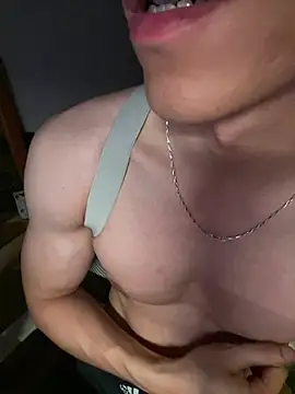 niceguys666 online show from April 2026 05:35:02 PM