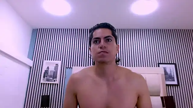 Alex Wolft online show from April 2026 12:06:01 PM