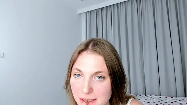 ErinnPieloch online show from March 2026 08:03:02 PM