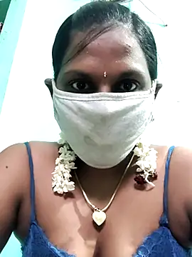 Riyana2026 online show from June 2026 06:29:01 AM