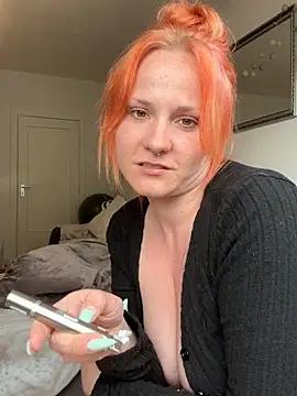 Snapshot of Fiebie_licious_ chatting on May 2026 04:23:01 PM Fiebie licious online show from May 2026 04:23:01 PM