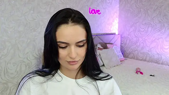 MilaaSweety online show from July 2026 01:20:02 PM