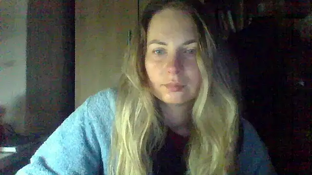 Mollie365 online show from March 2026 02:15:02 AM