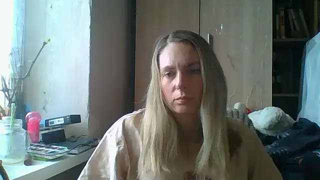 Mollie365 online show from April 2026 09:56:02 AM