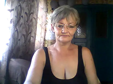 Snapshot of NikaGold455 chatting on April 2026 08:56:01 AM NikaGold455 online show from April 2026 08:56:01 AM