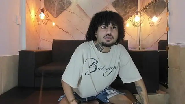 Angelo Blessed online show from June 2026 07:14:01 PM