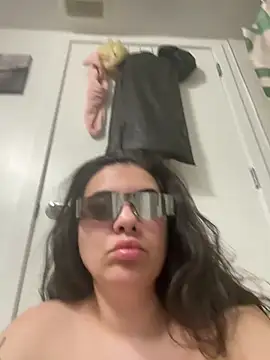 Snapshot of persianpussyxx chatting on March 2026 04:05:02 AM persianpussyxx online show from March 2026 04:05:02 AM