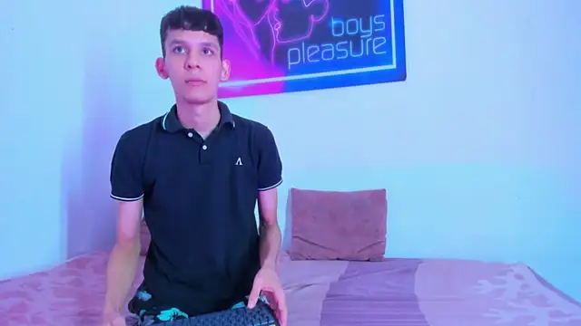 Desire Boys1 online show from April 2026 11:16:01 PM