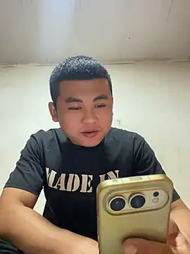 xiaocui06 online show from April 2026 12:22:02 PM