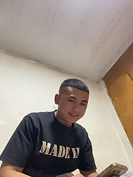 xiaocui06 online show from April 2026 12:39:01 PM