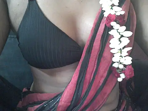 Snapshot of Couplehot00 chatting on July 2026 12:07:02 PM Couplehot00 online show from July 2026 12:07:02 PM