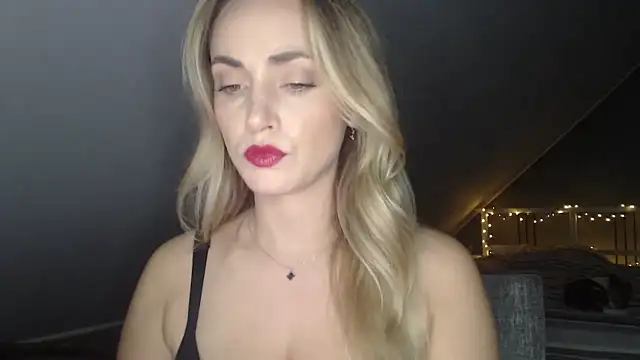 Snapshot of ScarlettSensitive chatting on June 2026 07:16:02 PM ScarlettSensitive online show from June 2026 07:16:02 PM