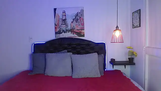 Snapshot of Mylu_xx chatting on April 2026 08:57:02 PM Mylu xx online show from April 2026 08:57:02 PM