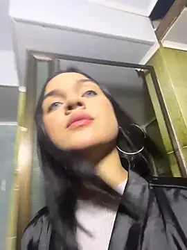 Bella-Ferrer online show from March 2026 06:14:02 PM