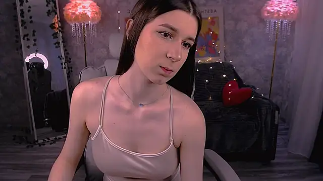 EmyHarrington online show from March 2026 12:52:01 PM