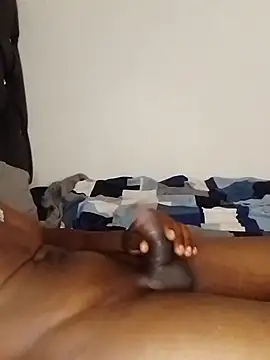 Snapshot of Da-Dick-Son chatting on April 2026 11:13:02 PM Da-Dick-Son online show from April 2026 11:13:02 PM