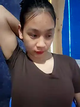 Snapshot of -Hicici- chatting on May 2026 12:29:02 AM -Hicici- online show from May 2026 12:29:02 AM