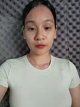 Snapshot of -Hicici- chatting on June 2026 12:43:02 AM -Hicici- online show from June 2026 12:43:02 AM