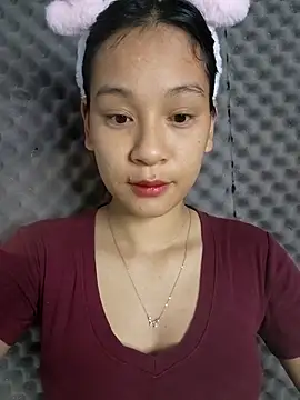 Snapshot of -Hicici- chatting on July 2026 01:27:01 AM -Hicici- online show from July 2026 01:27:01 AM