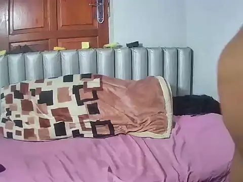 JoycyQueen online show from March 2026 01:33:02 AM