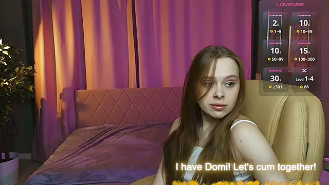 Snapshot of Megg_Ryan chatting on May 2026 02:11:02 PM Megg Ryan online show from May 2026 02:11:02 PM