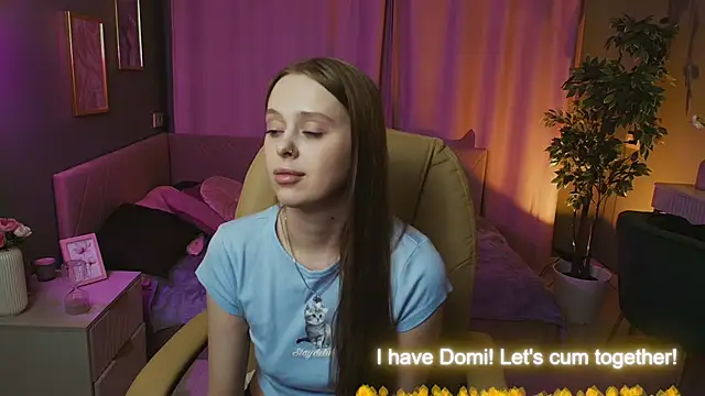 Snapshot of Megg_Ryan chatting on May 2026 04:04:02 PM Megg Ryan online show from May 2026 04:04:02 PM