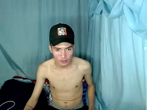 Snapshot of zailouie chatting on March 2026 04:12:02 PM zailouie online show from March 2026 04:12:02 PM