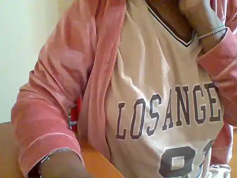 Snapshot of melaninebony2 chatting on March 2026 03:10:01 AM melaninebony2 online show from March 2026 03:10:01 AM
