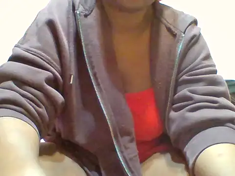 Snapshot of melaninebony2 chatting on April 2026 10:50:02 AM melaninebony2 online show from April 2026 10:50:02 AM