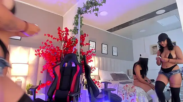 aniie rouse online show from May 2026 11:20:01 PM