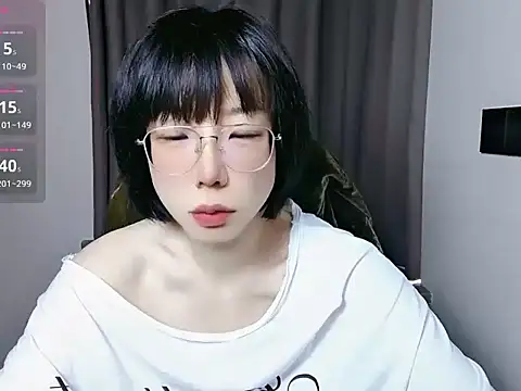 lin lin 520 520 online show from April 2026 07:09:01 AM